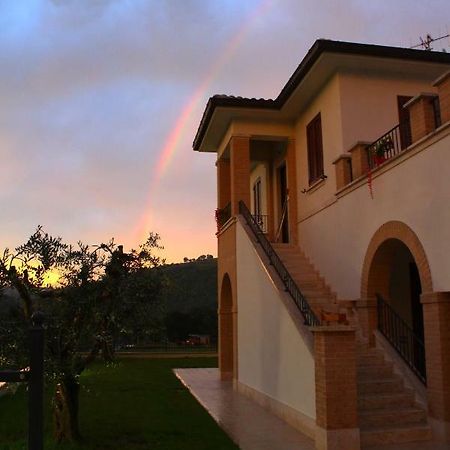 Residence Stella Del Gran Sasso Colledara Εξωτερικό φωτογραφία